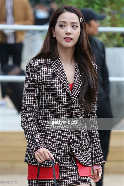 jisoo burberry ambassador|kim jisoo fashion.